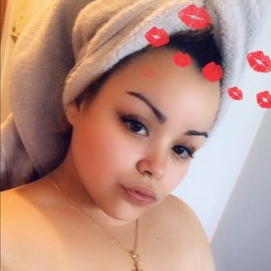 Meet your Posher, Destiny